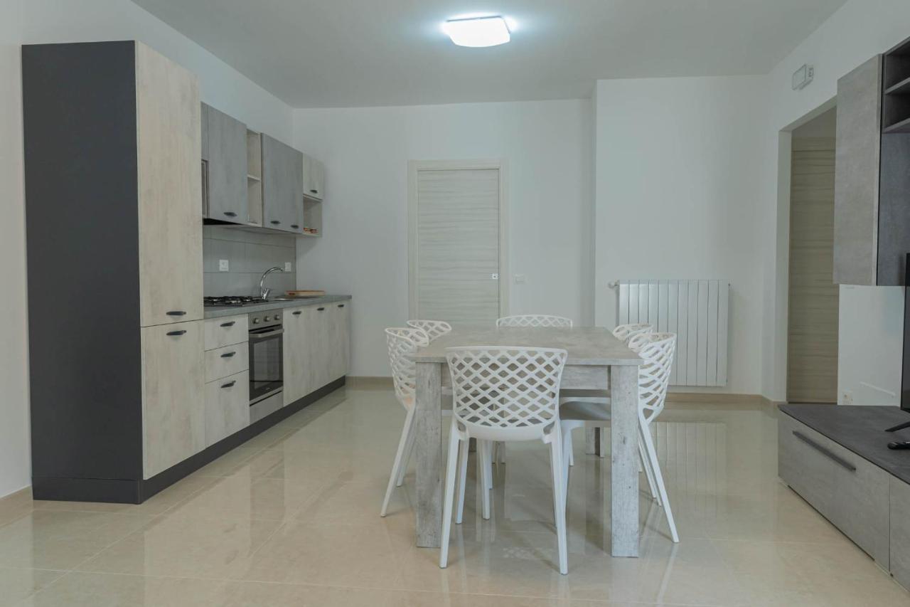 Raganzino Apartment Pozzallo - New Building Extérieur photo